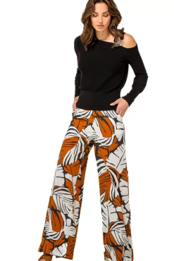 1257-10 / Elegante Fijn Gebreide Pull Met Schoudereffect
